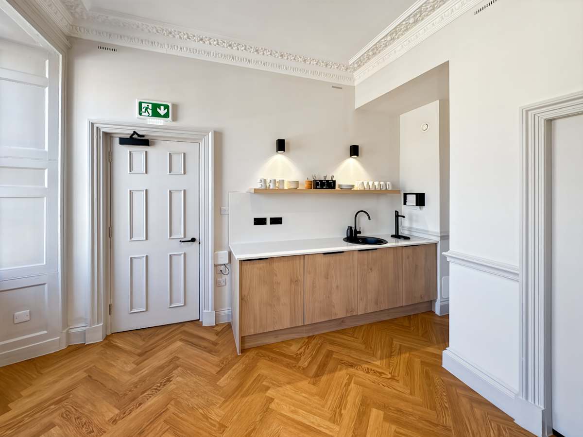6 Waterloo Place photo 5