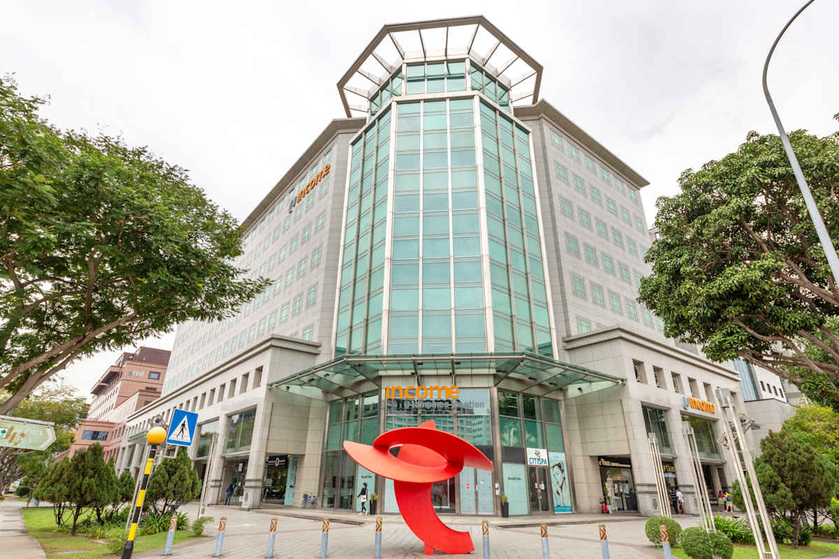 Tampines Junction photo 1