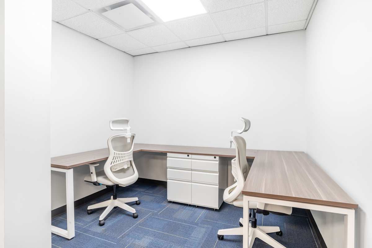 Metro Office Park 7 photo 3