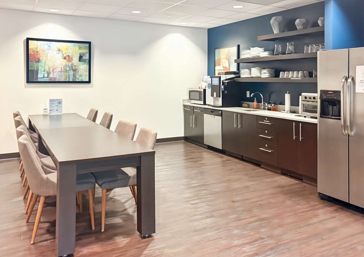 Ferncroft Corporate Center photo 10