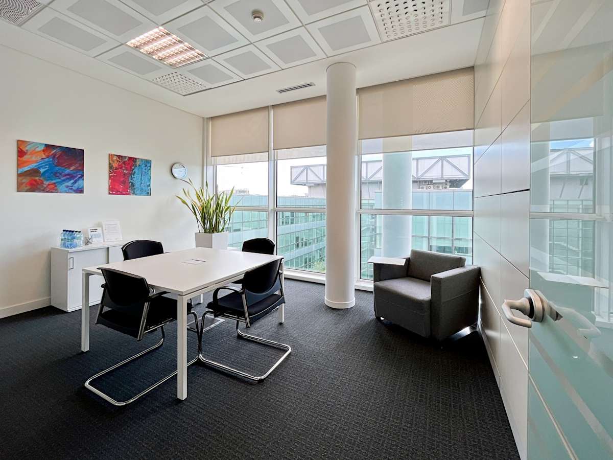 Maciachini Centre photo 8