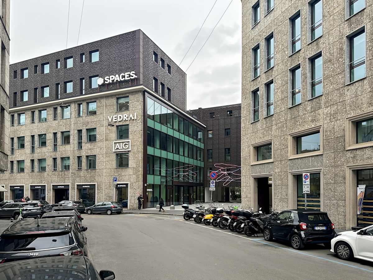 Piazza Vetra 17