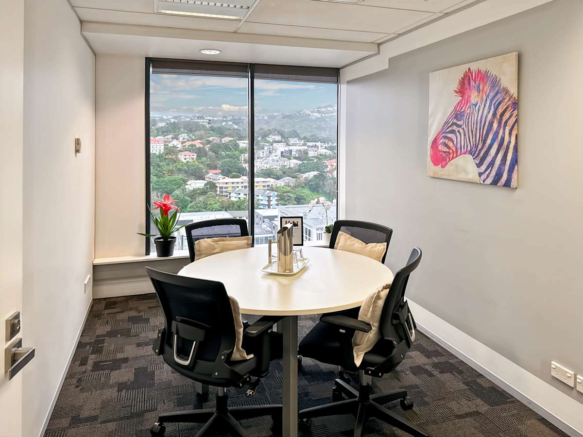 Plimmer Towers photo 5