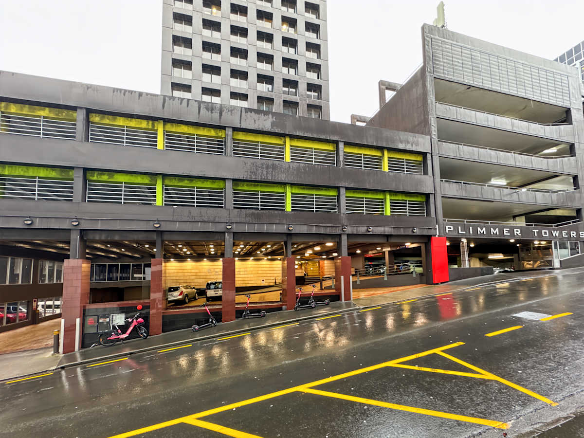 Plimmer Towers photo 1
