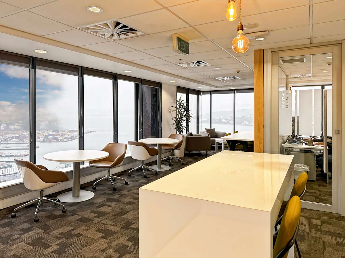 Plimmer Towers photo 9
