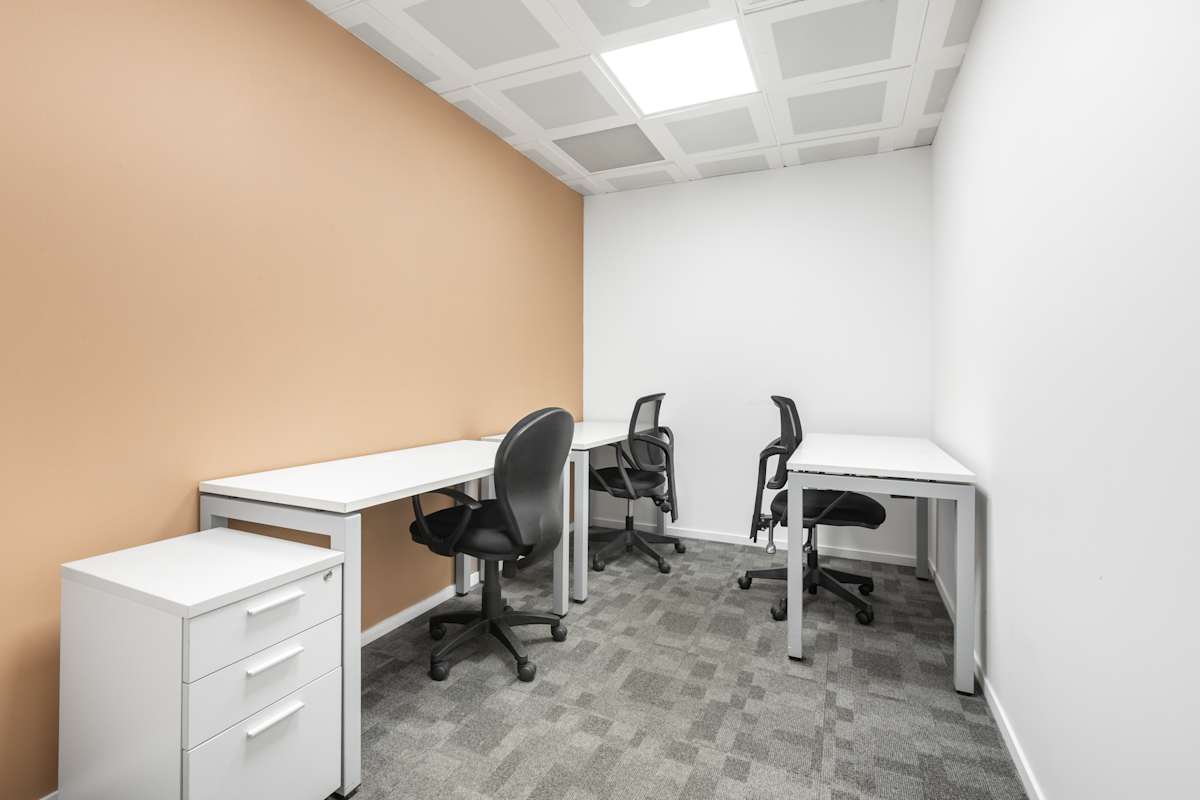 Parkland Building photo 2