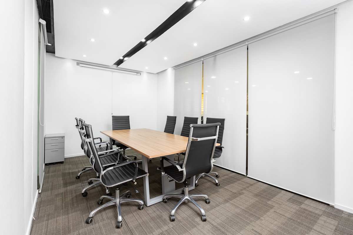 McLaren's Building photo 7