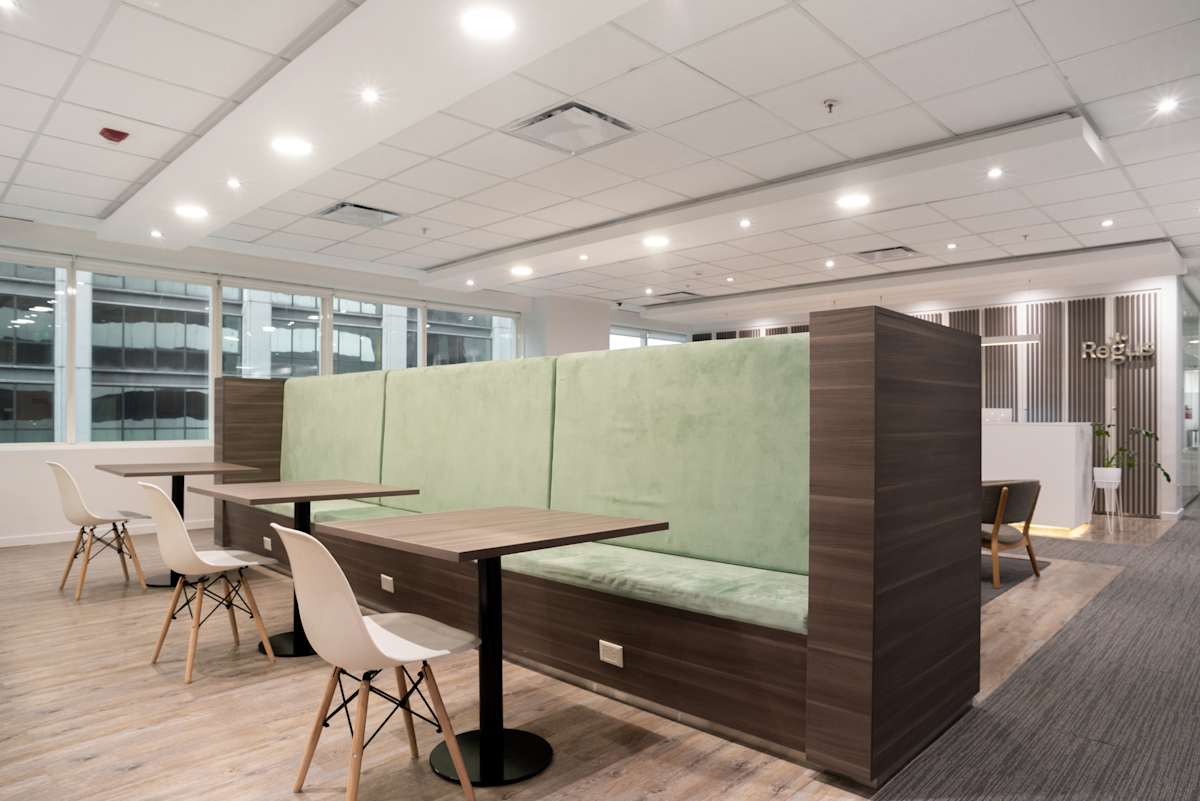 Laminar Plaza F7 photo 5