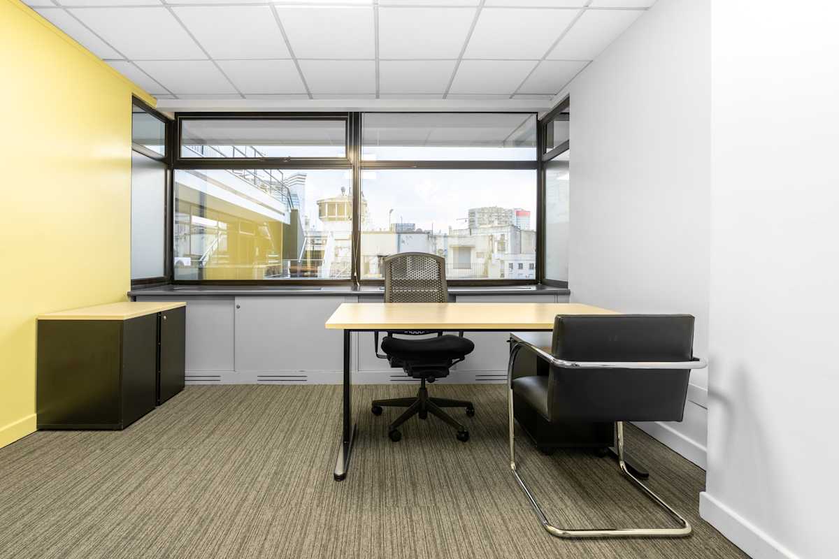 American Express Building photo 9