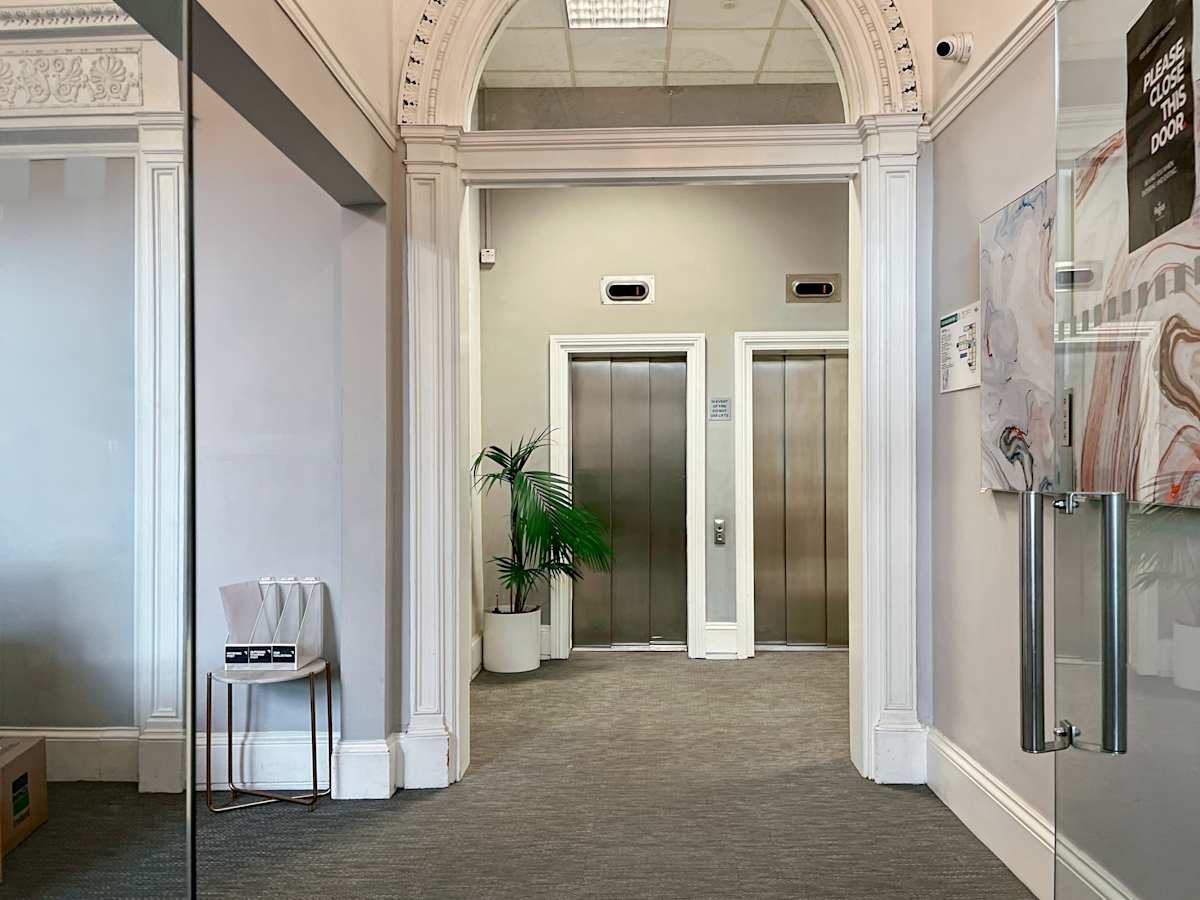 Pembroke House photo 2