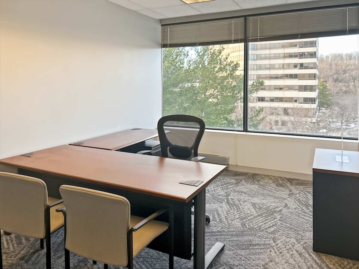 Owings Mills Corporate Center photo 5