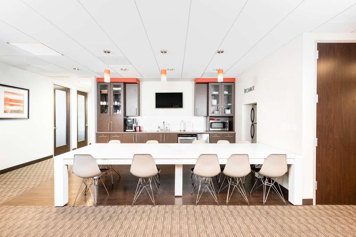 The Almaden photo 5