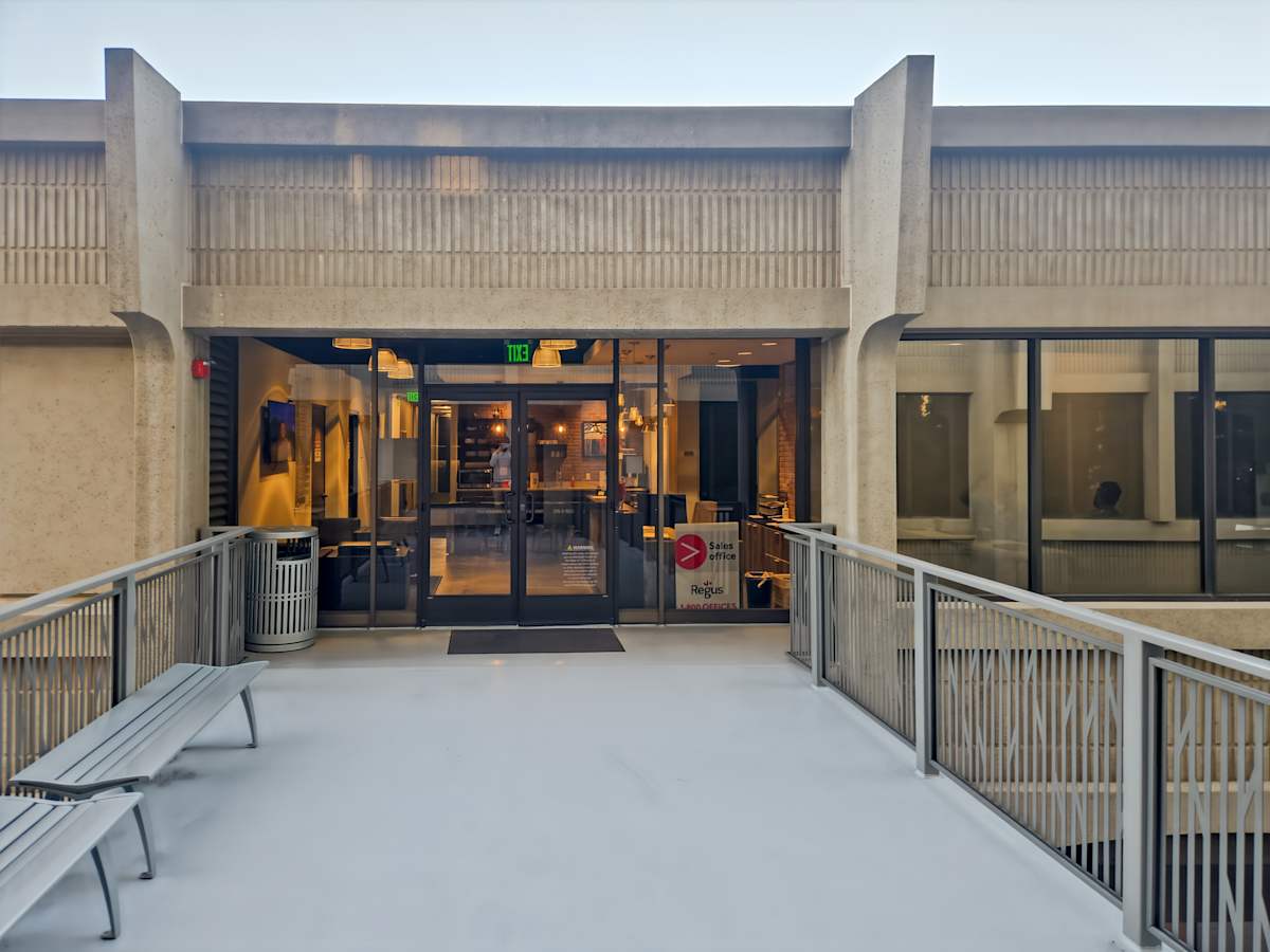 4 Palo Alto Square