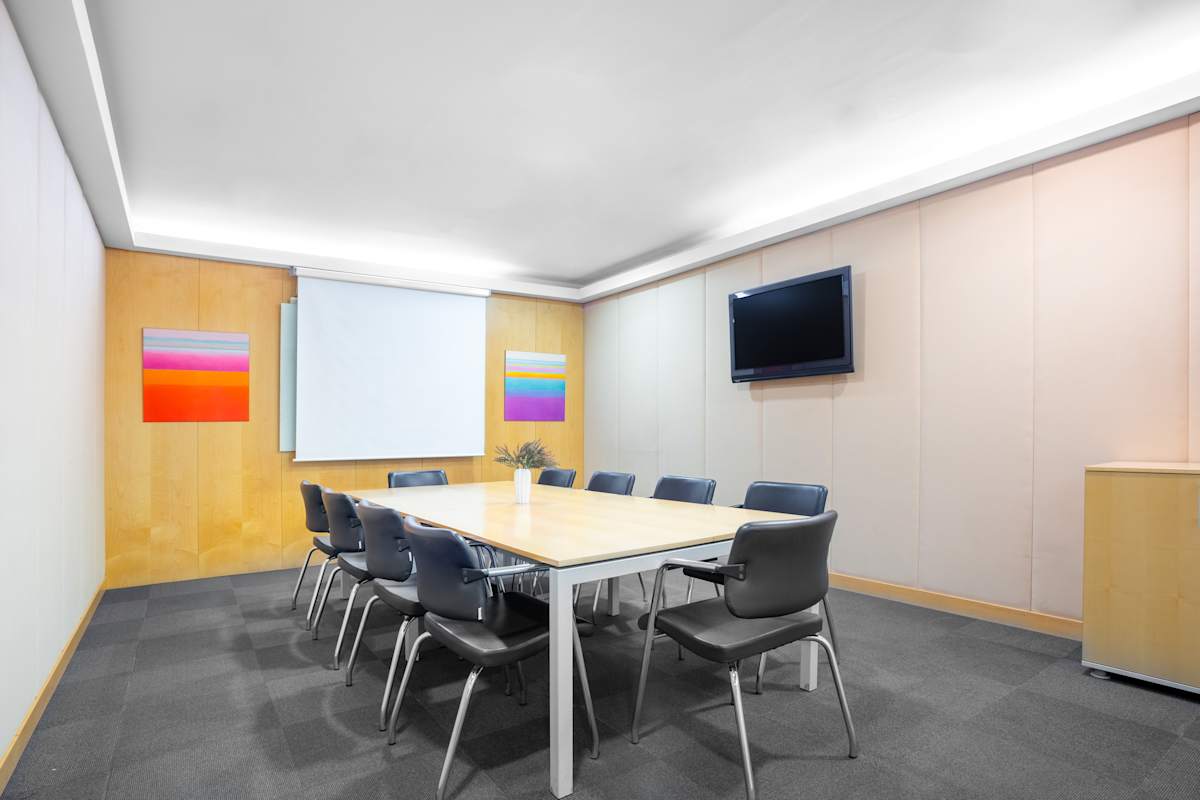 Palladium Office and Residence Building photo 8
