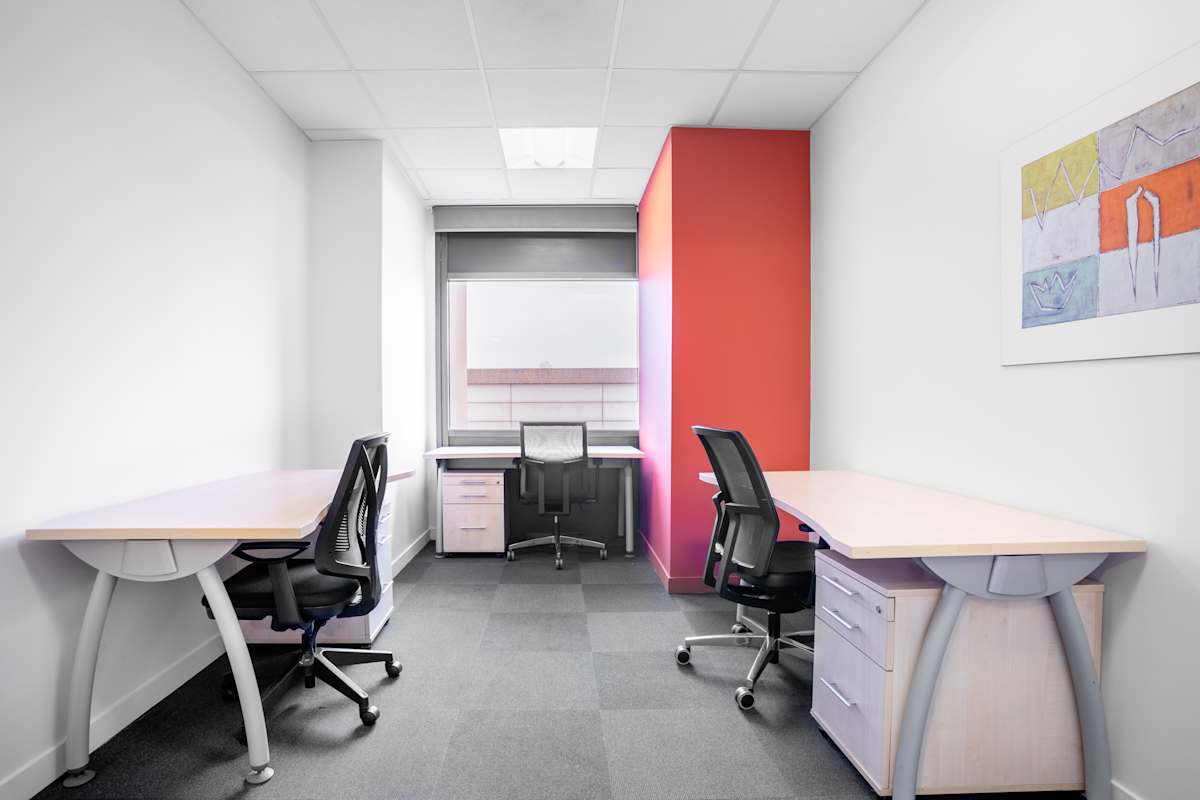 Palladium Office and Residence Building photo 7