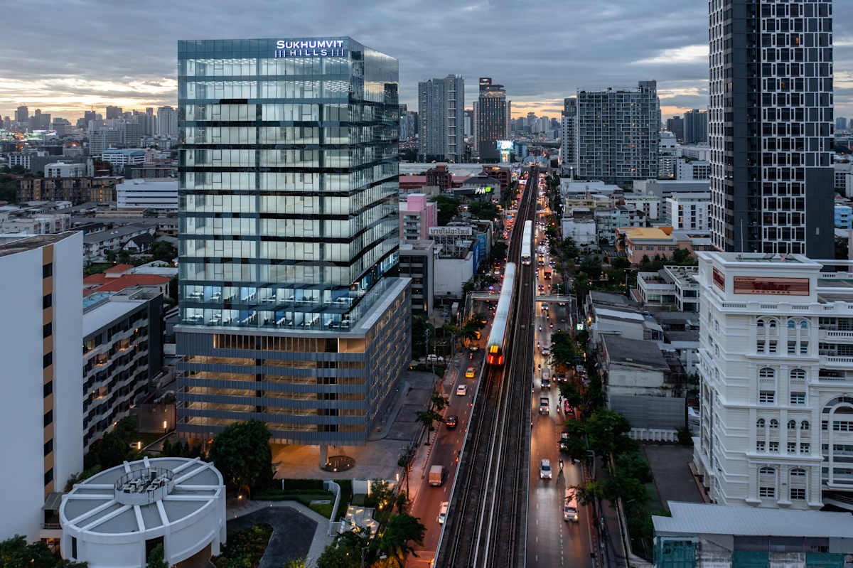 Sukhumvit Hills photo 1