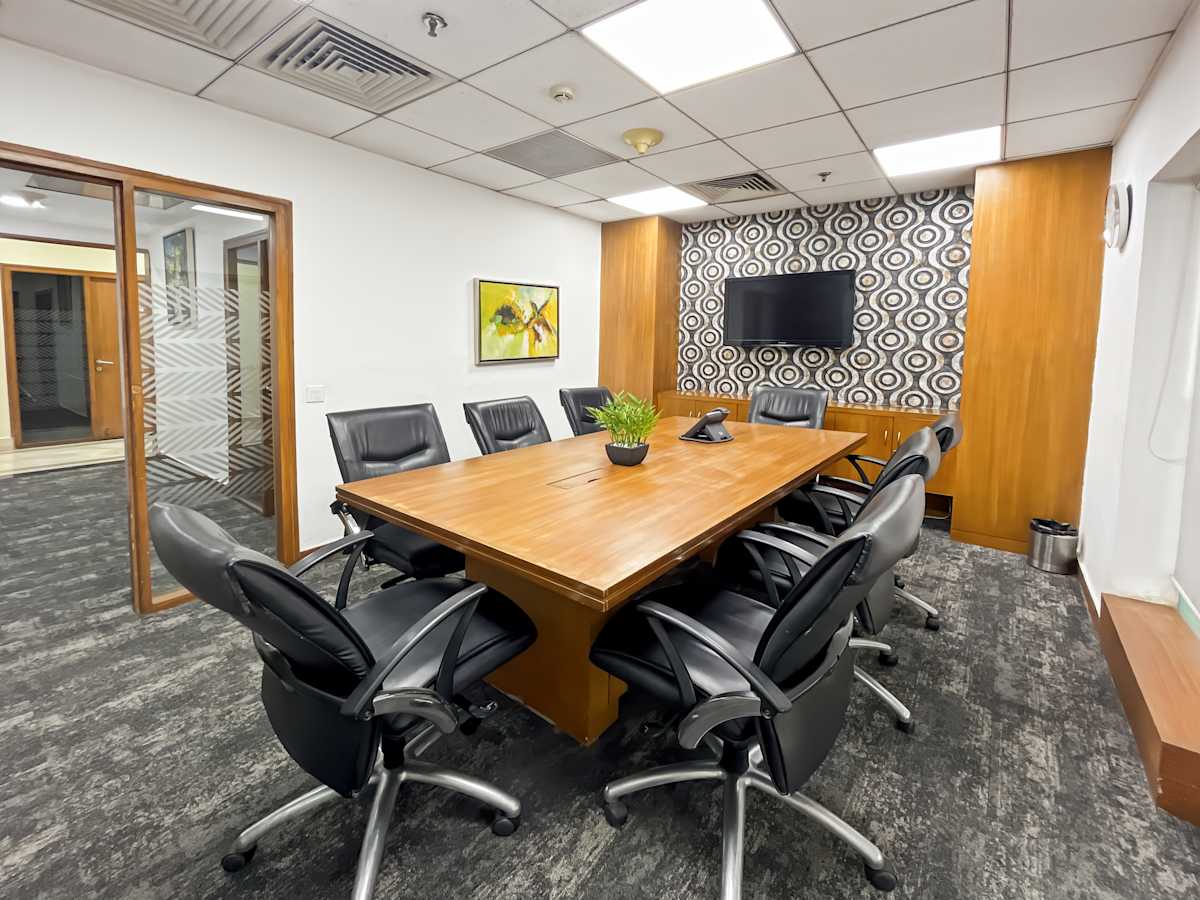 Eros Corporate Tower photo 8