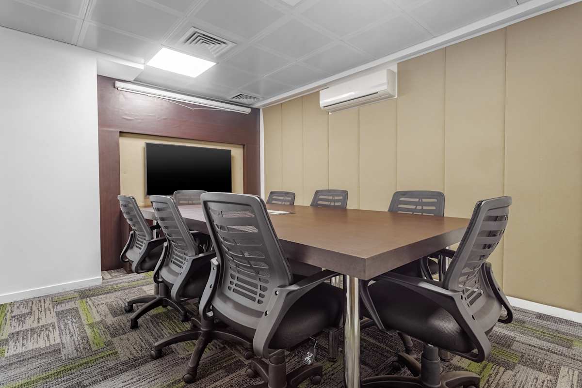 Dolmen Executive Tower photo 2