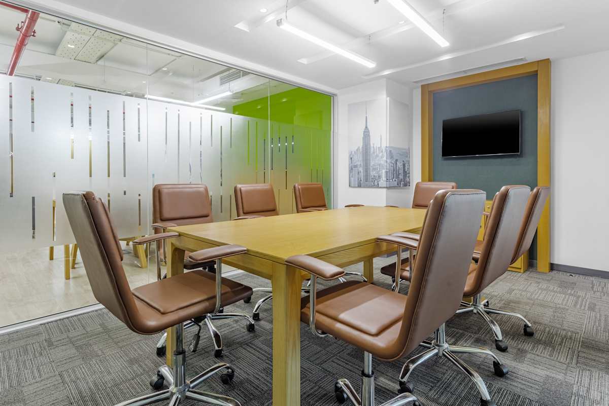 Dolmen Executive Tower photo 3