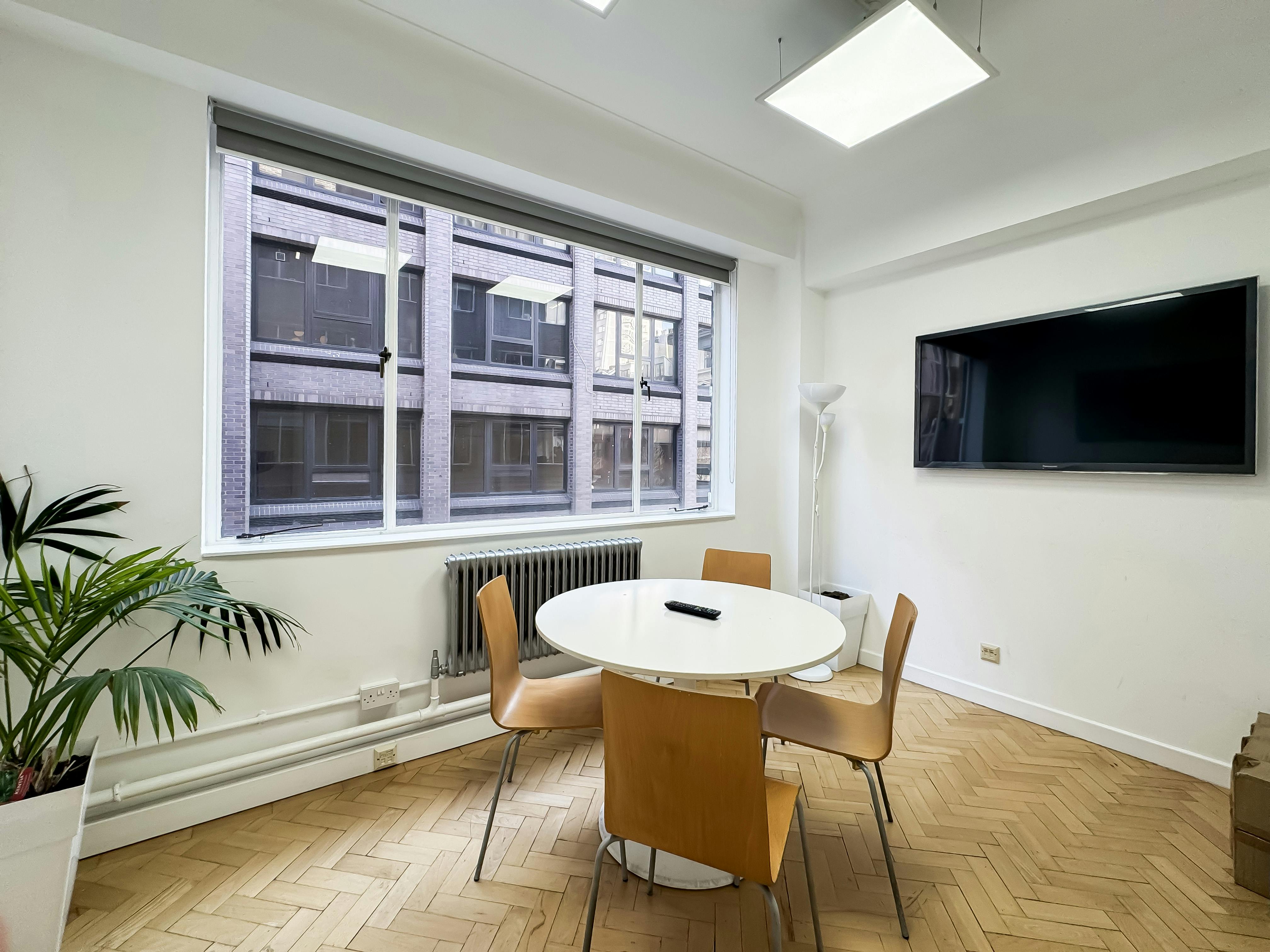40 Great Portland Street photo 3