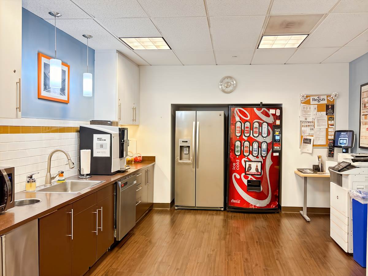 DTC Corporate Center III photo 9