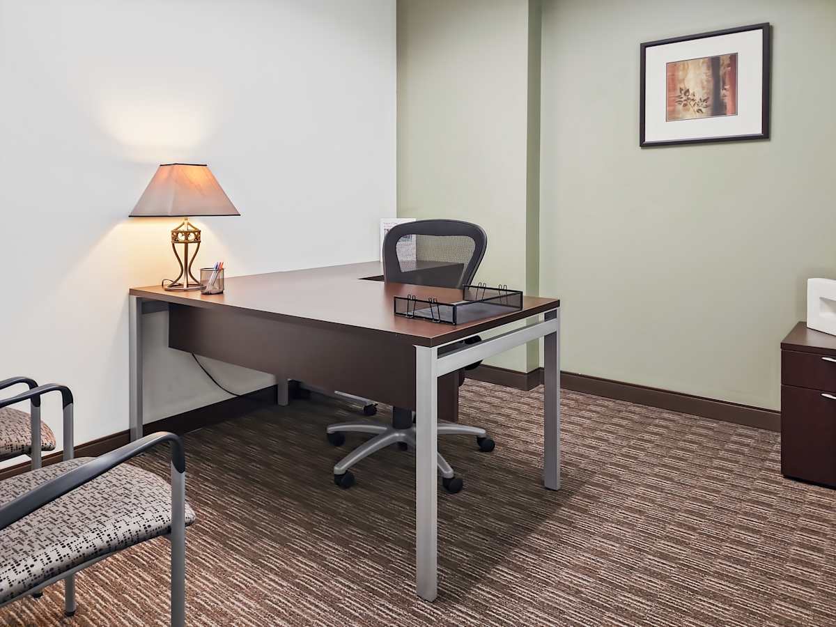 Tuscany Plaza photo 9