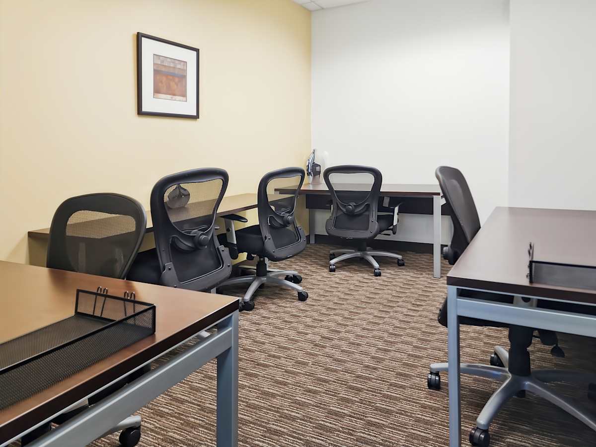 Tuscany Plaza photo 8