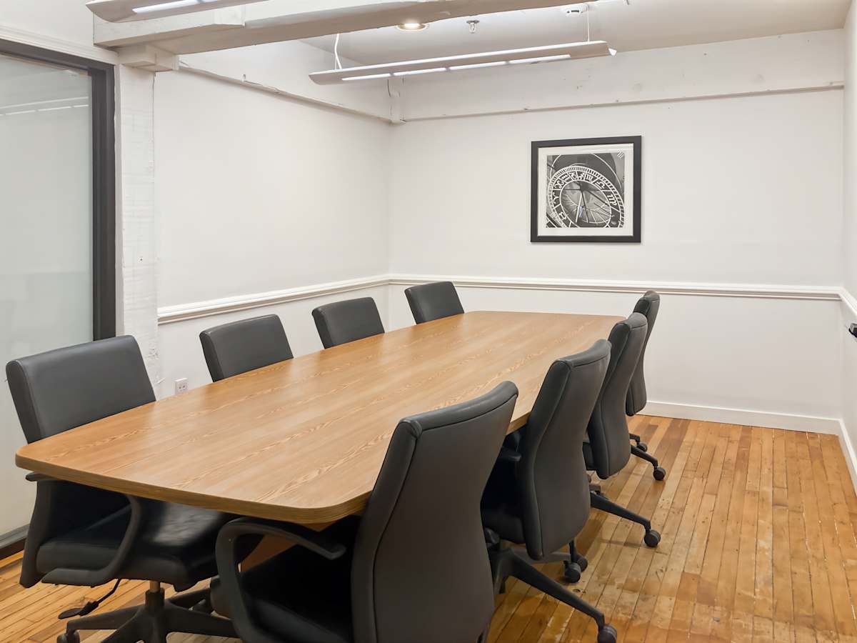 196 West Ashland Street photo 11