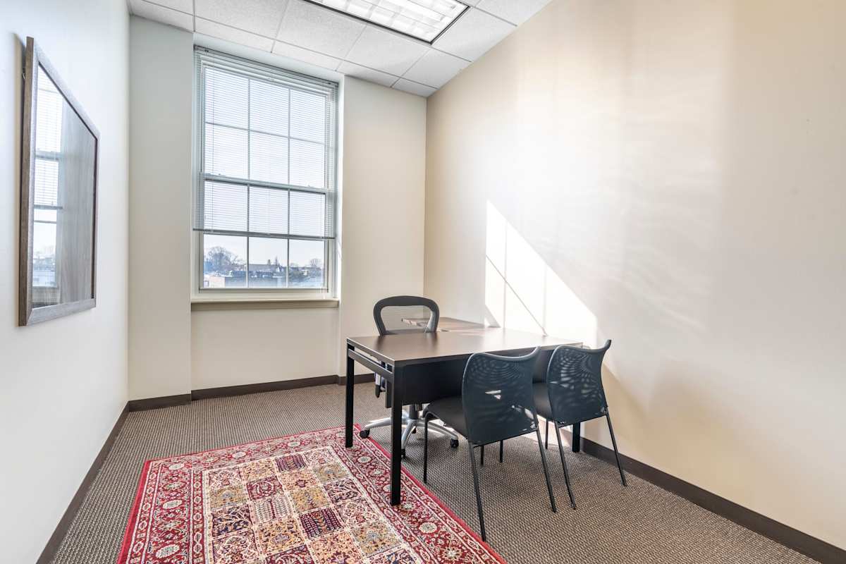 Jenkins Court photo 6