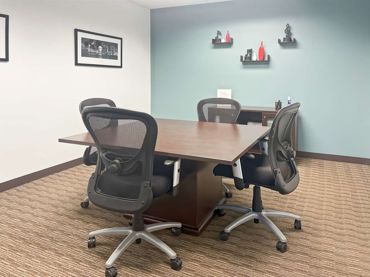 175 Capital Boulevard photo 11