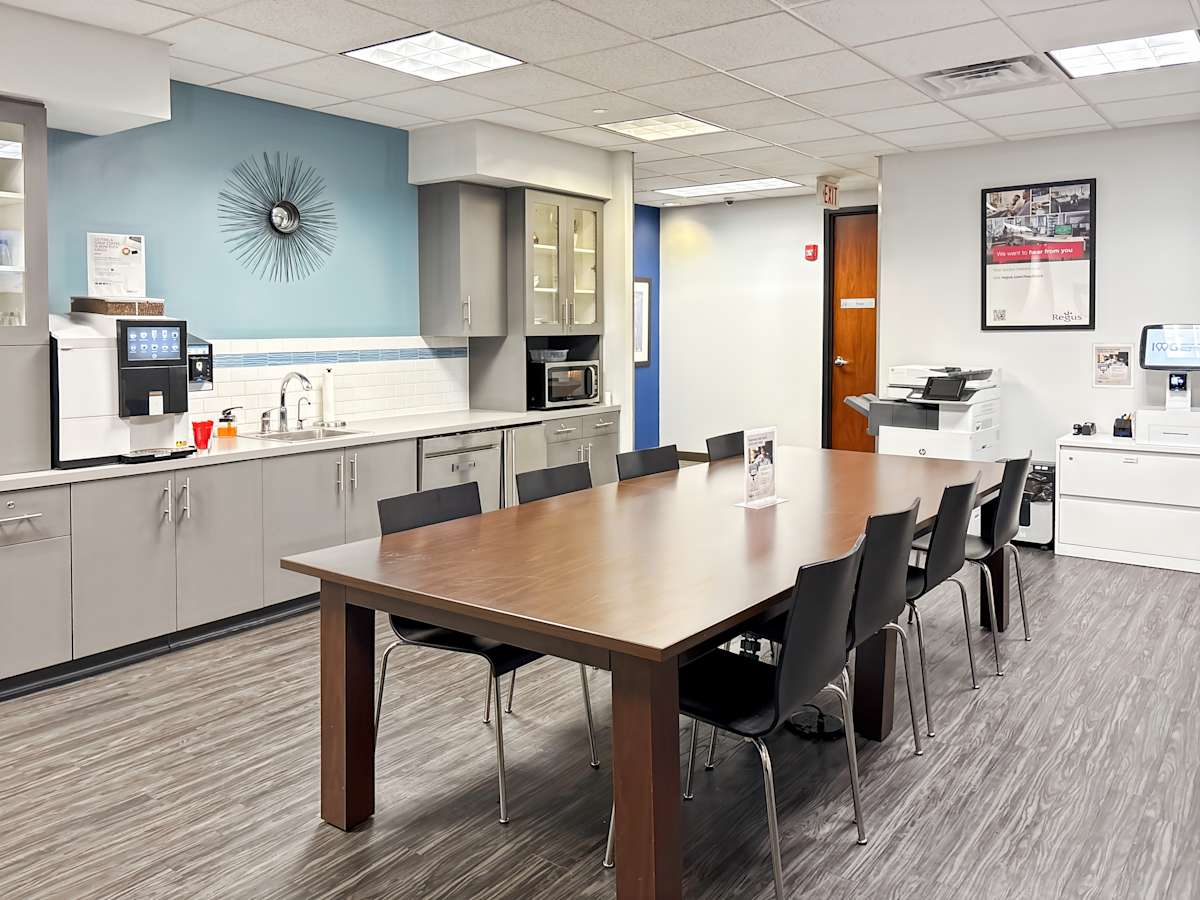 Freedom Business Center photo 8