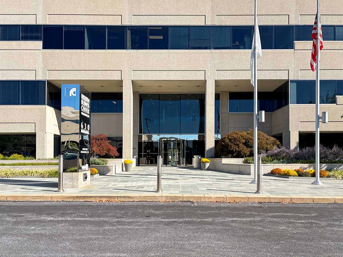 Freedom Business Center