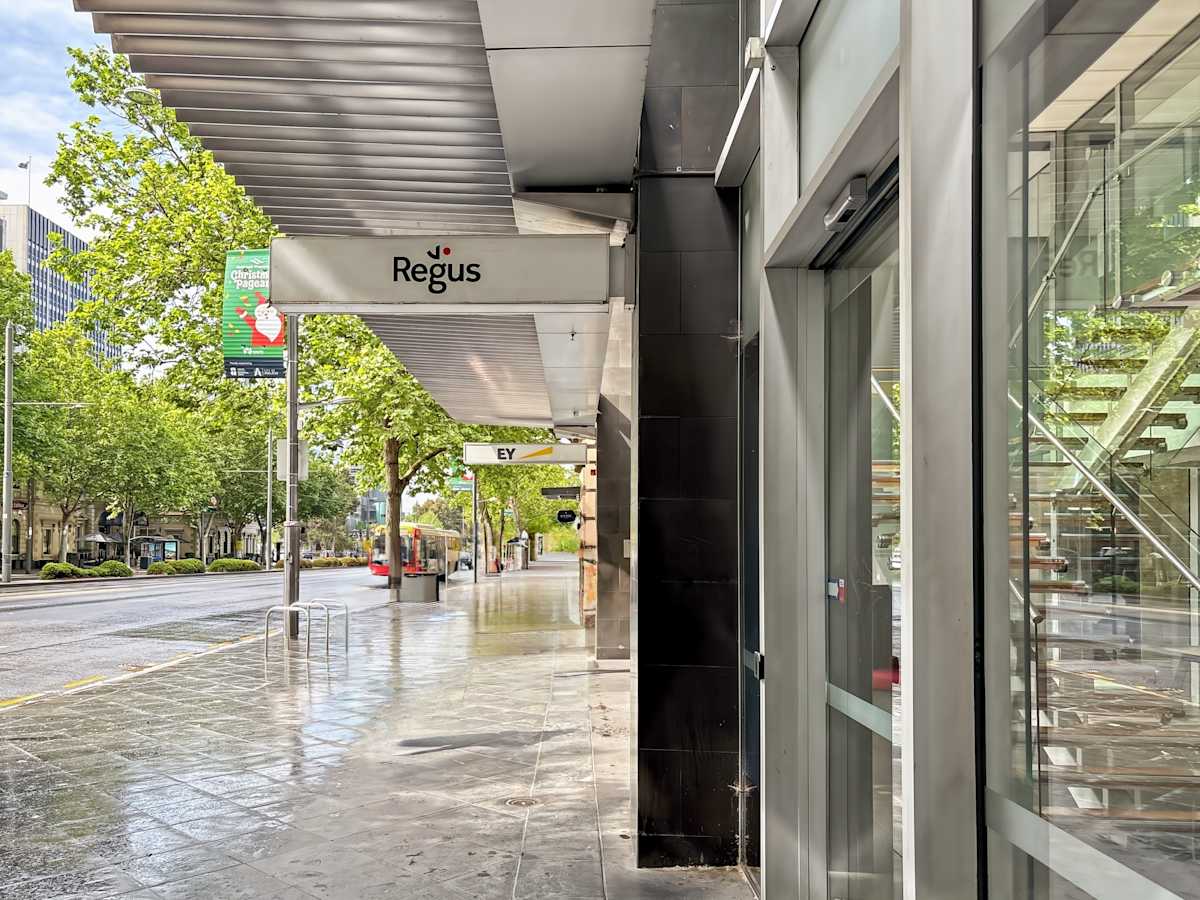 121 King William Street photo 4