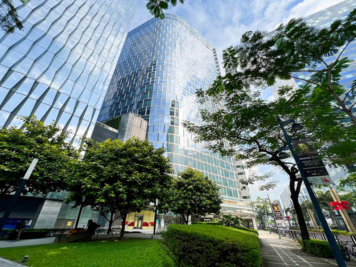 Penthouse World Plaza photo 11