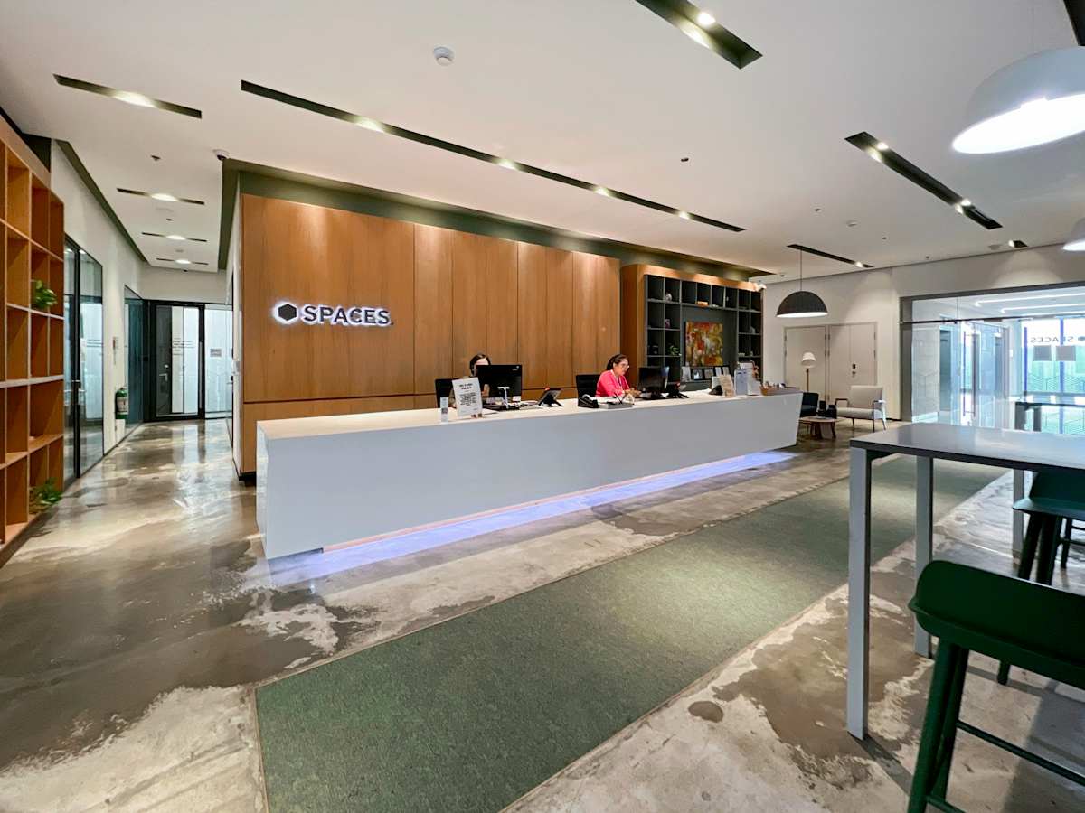Penthouse World Plaza photo 10