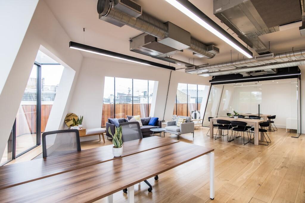 80 Clerkenwell Road photo 3