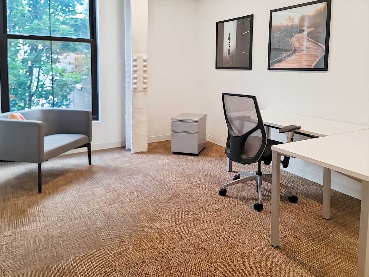 1435 Vine Street photo 9