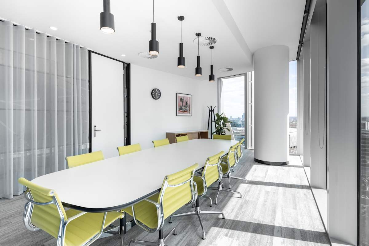 100 Bishopsgate photo 7