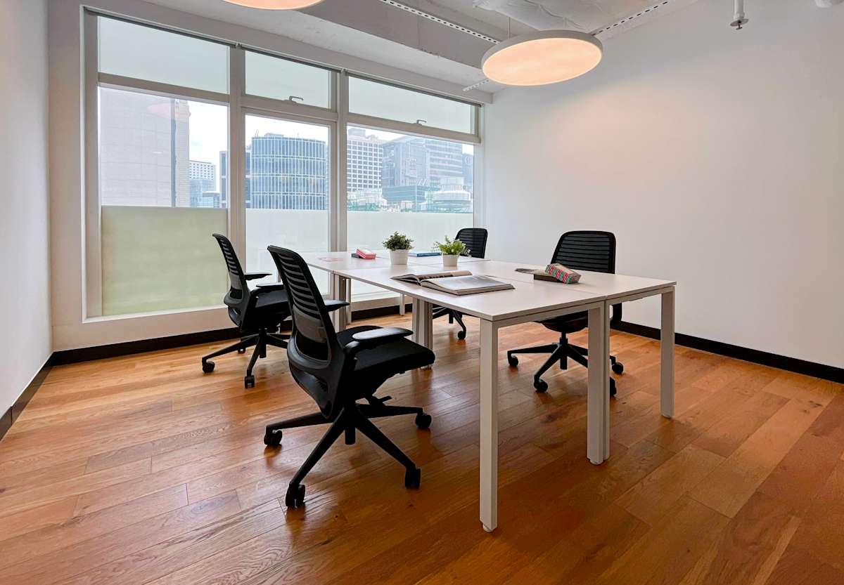 LKF Tower photo 12