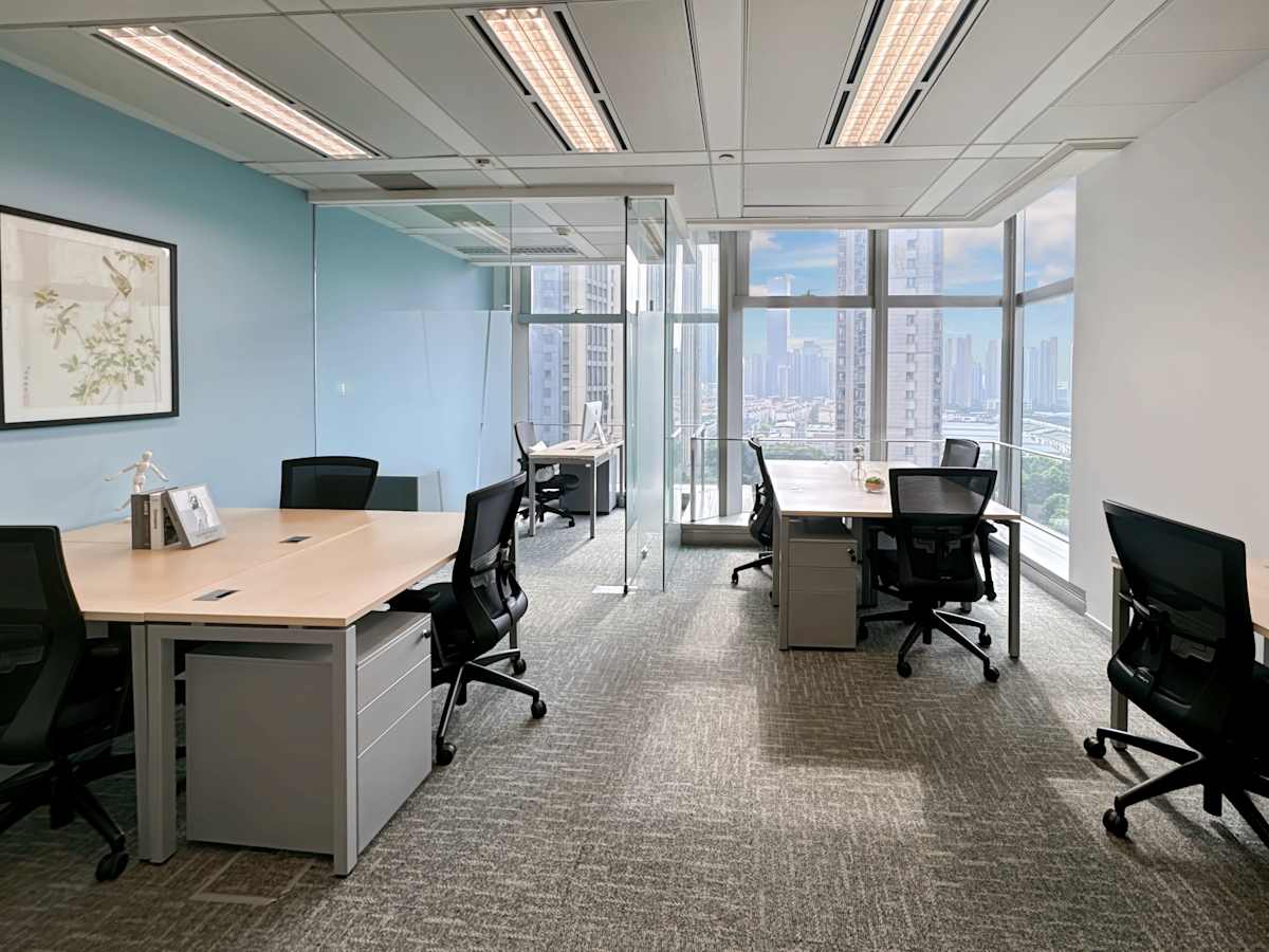 Central Towers photo 8