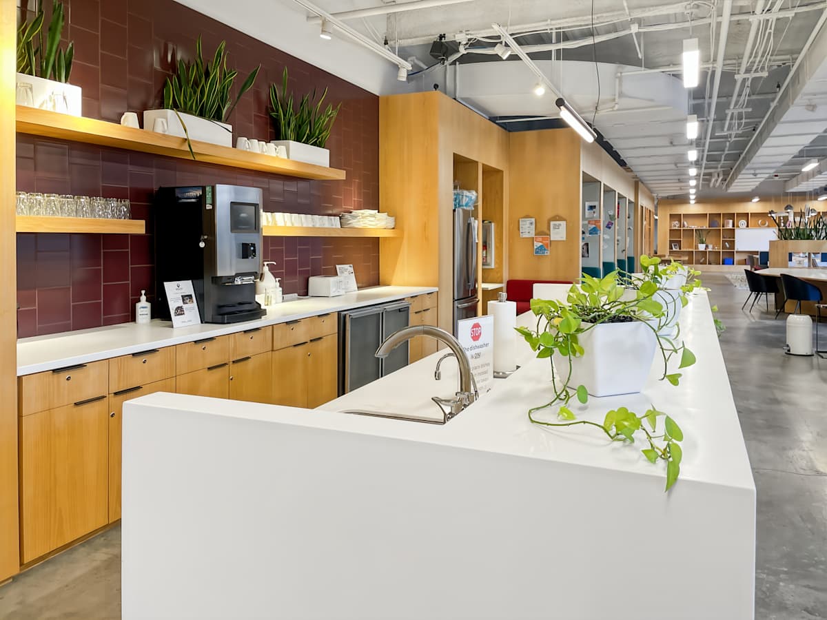 Bakery Square photo 2