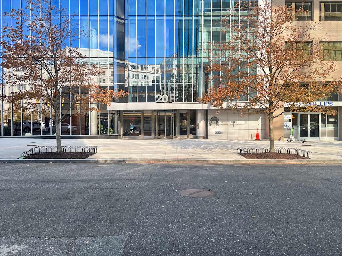 20 F Street