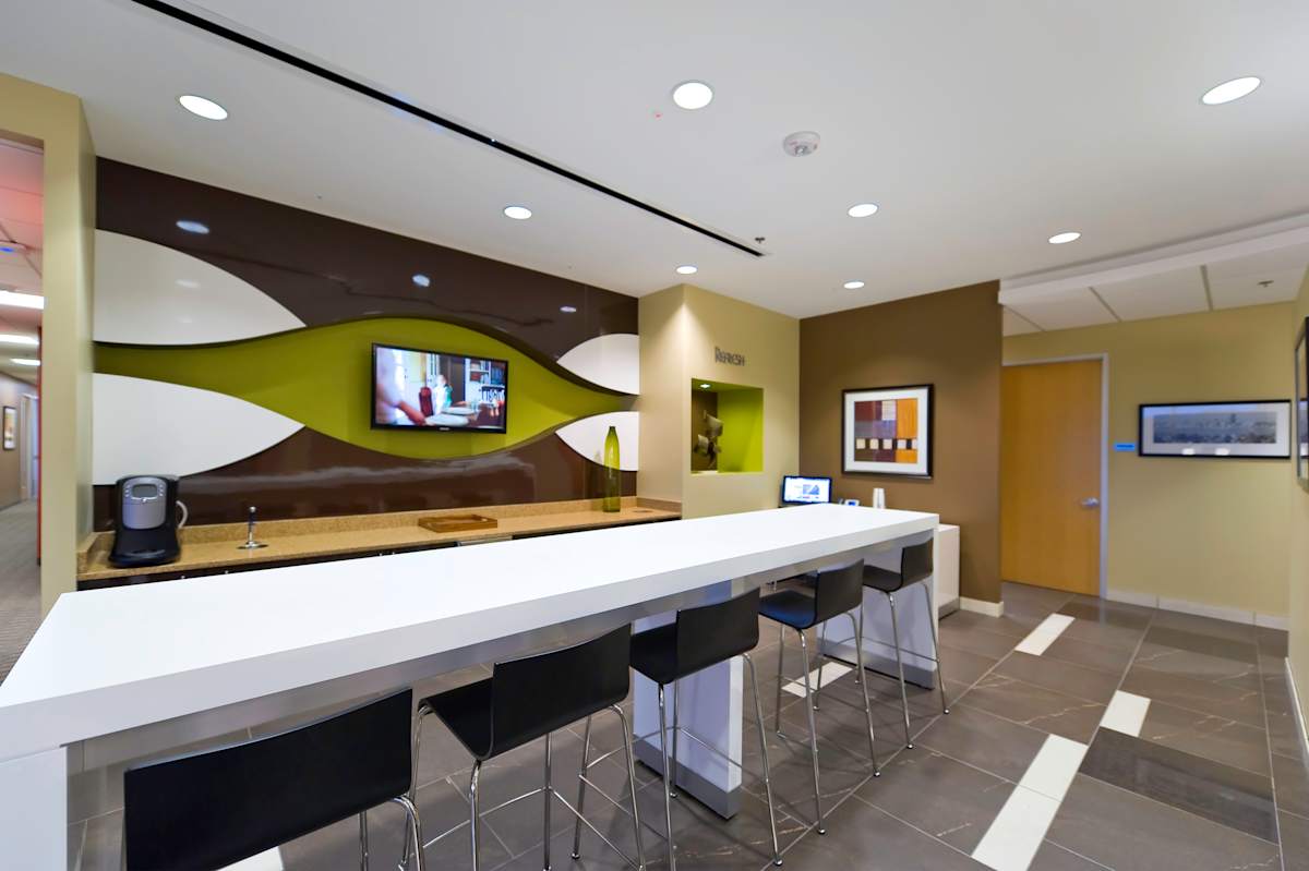 800 Corporate Drive photo 6