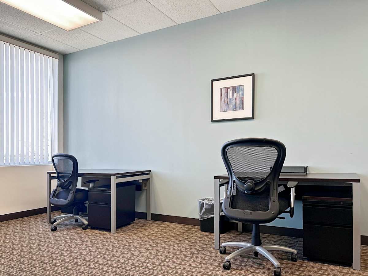 Central Park Corporate Center photo 7