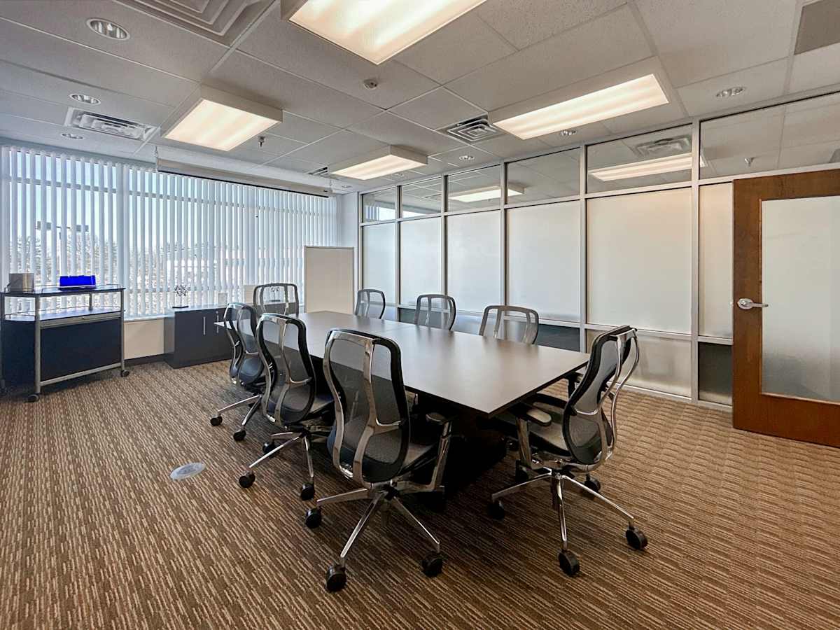 Central Park Corporate Center photo 12