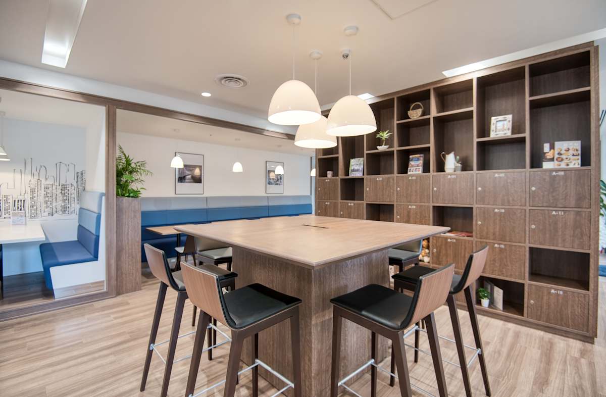Regus - Yokohama Landmark Plaza photo 4