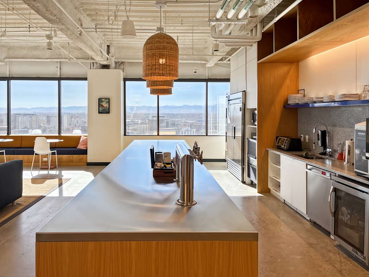 Spaces - Denver - 1560 Broadway photo 6