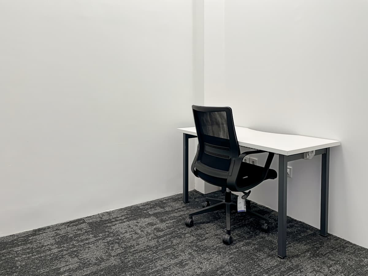 Regus - CitraLand City photo 10