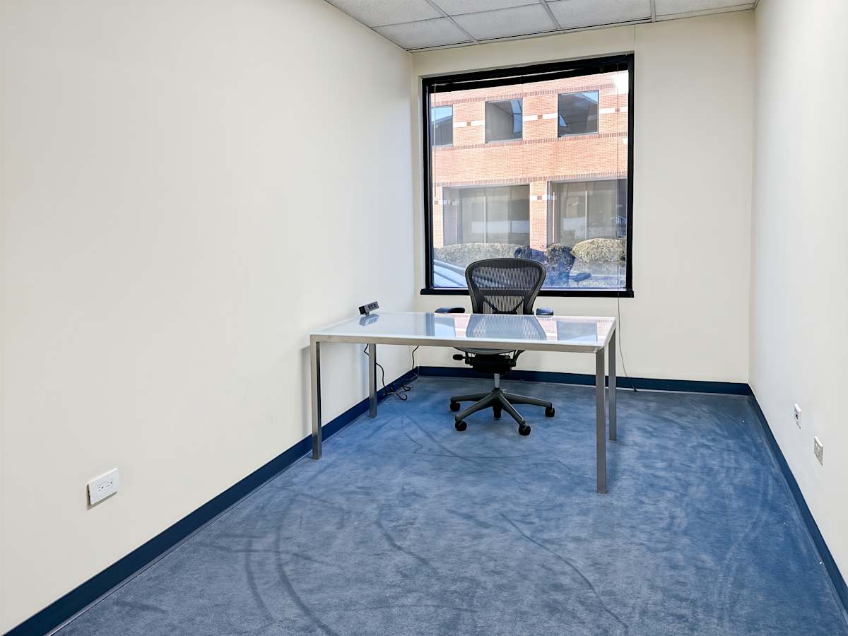 1 Crossroads Dr photo 7