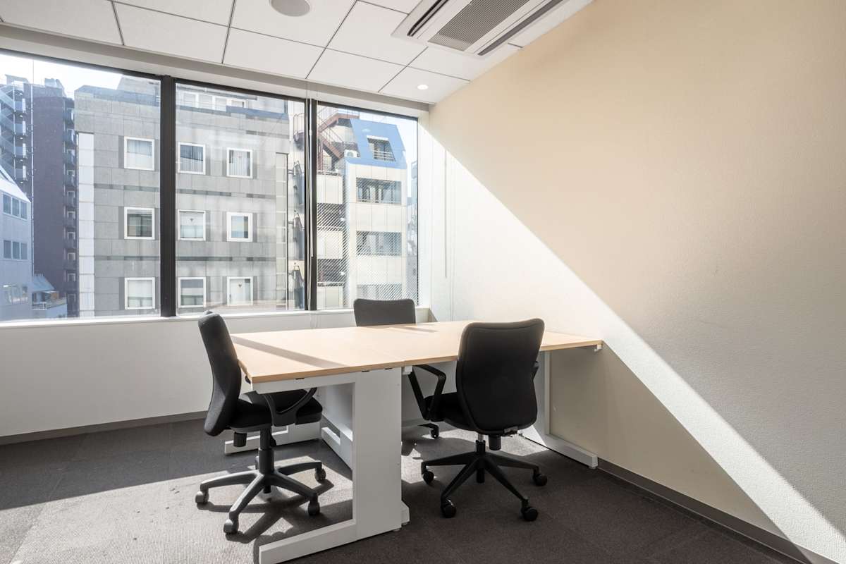 Regus - GYB Akihabara Building photo 4